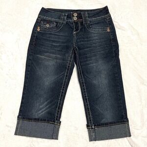 Denim Capri Pants Dark Wash Cuffed Hem Pockets Embellished‎ Woman's Size 3